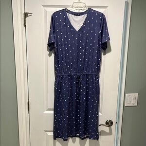 💕HP💕Blue and White V-Neck Polka Dot Dress